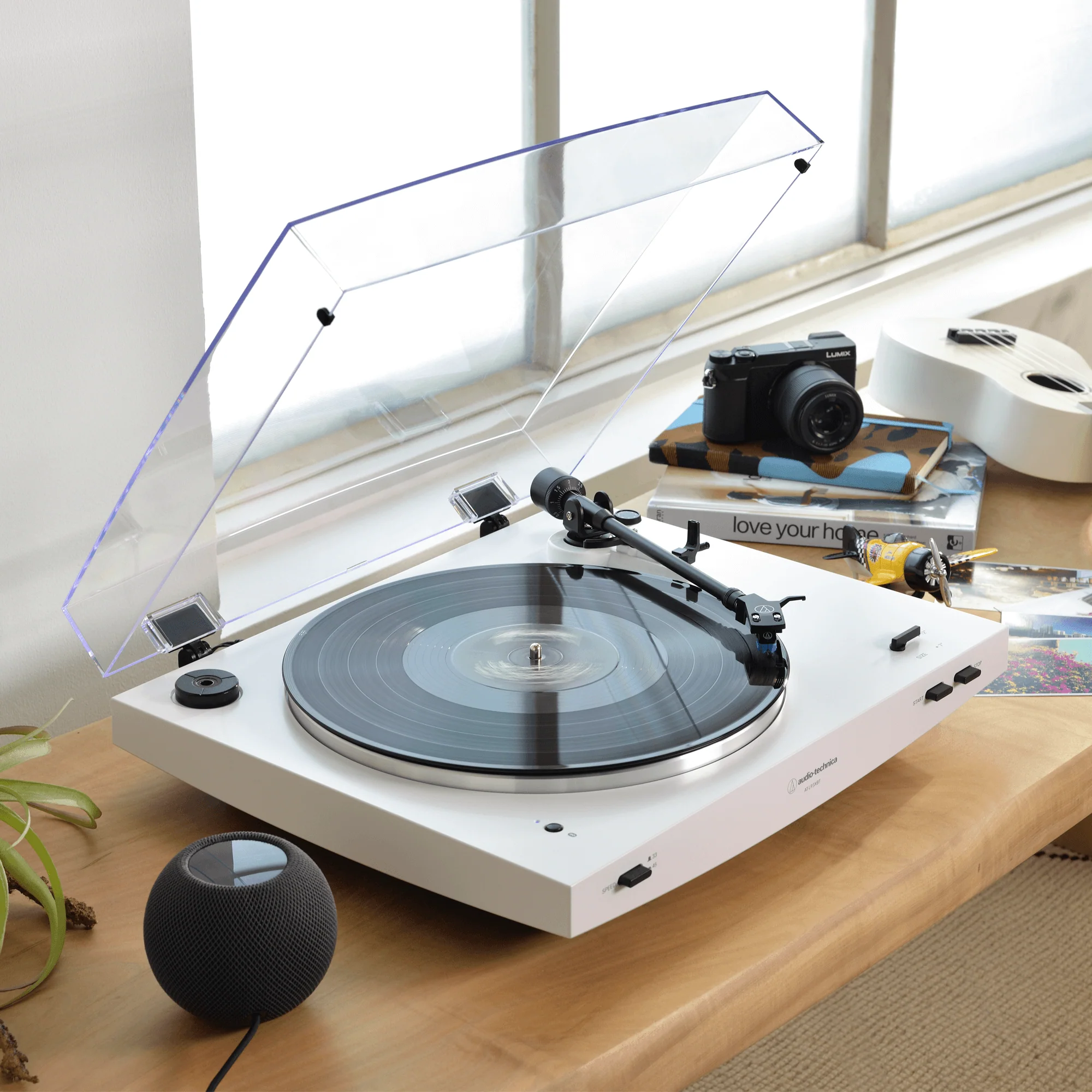 Audiotechnica AT-LP3XBT Turntable - Image 5
