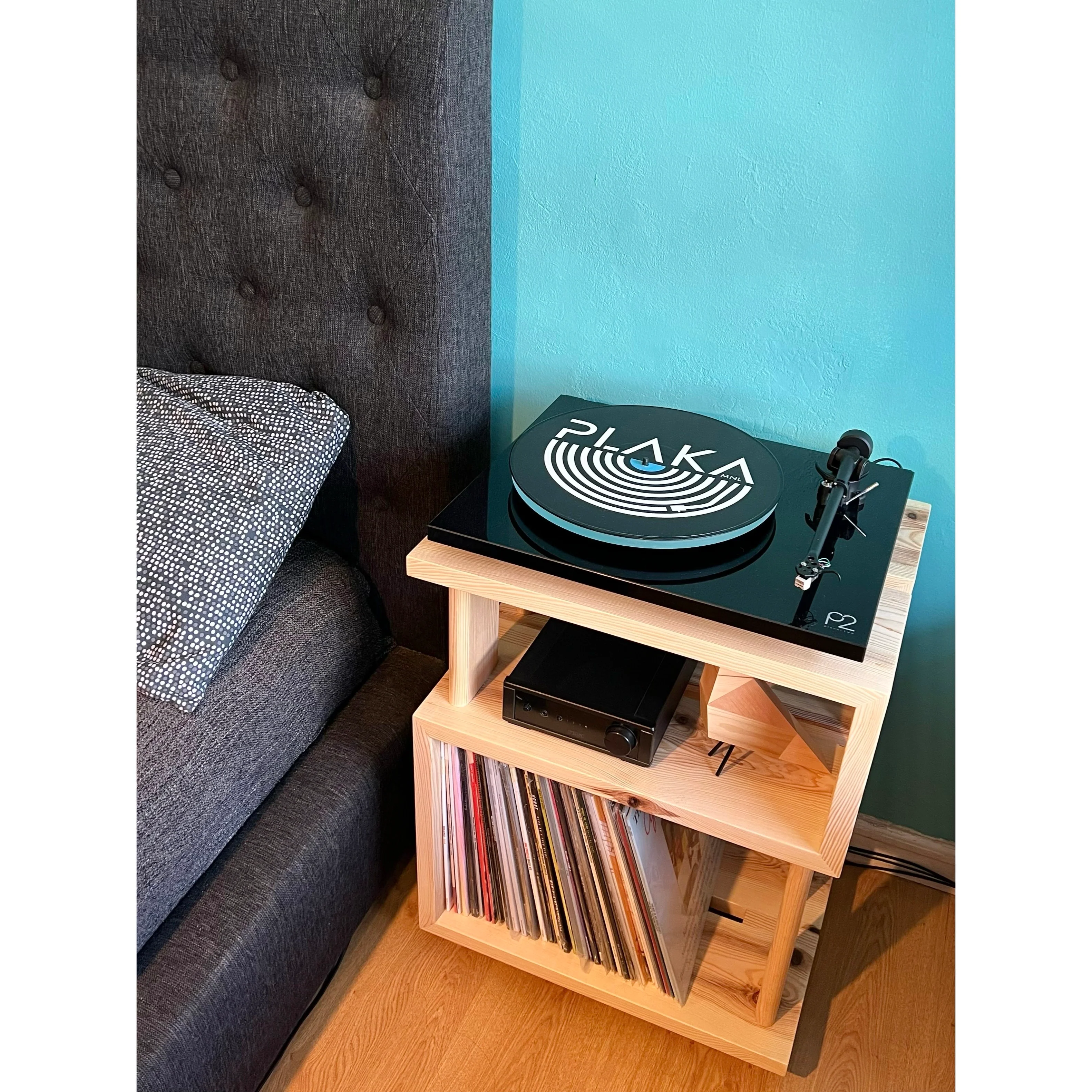 DOS Turntable Station + Vinyl Storage - Image 5